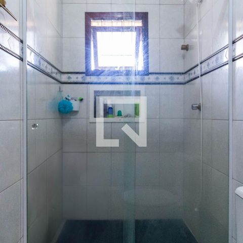 Casa à venda com 138m², 3 quartos e 2 vagas Casa à venda com 138m², 3 quartos e 2 vagasBanheiro suíte