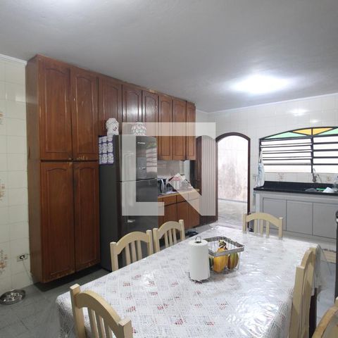 Casa à venda com 500m², 4 quartos e 6 vagasCozinha