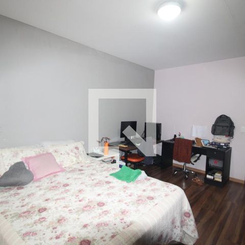 Casa à venda com 500m², 4 quartos e 6 vagasQuarto 1