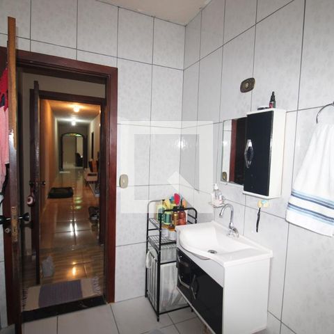 Casa à venda com 500m², 4 quartos e 6 vagasBanheiro 2