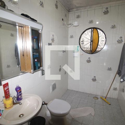 Casa à venda com 500m², 4 quartos e 6 vagasBanheiro 1