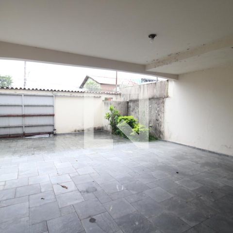 Casa à venda com 500m², 4 quartos e 6 vagasGaragem