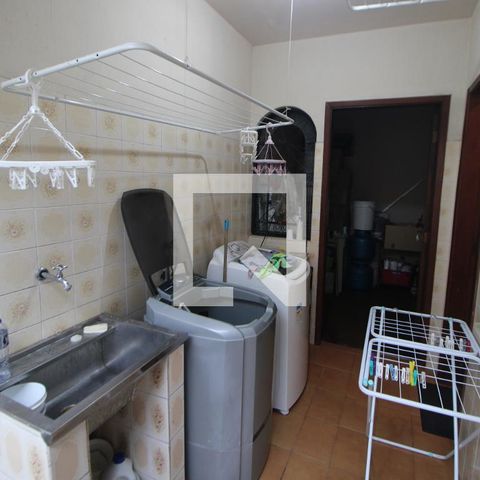 Casa à venda com 500m², 4 quartos e 6 vagasÁrea de Serviço