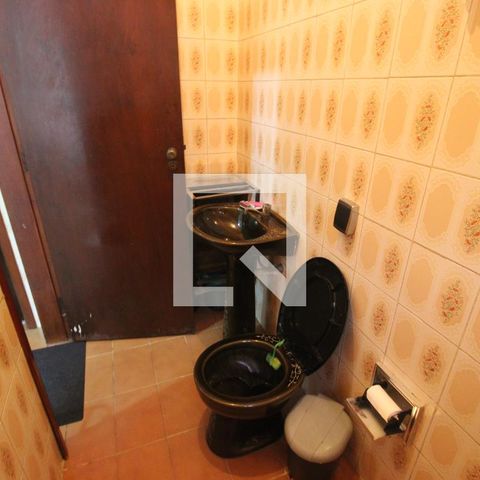 Casa à venda com 500m², 4 quartos e 6 vagasBanheiro 3