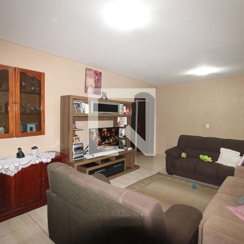 Casa à venda com 500m², 4 quartos e 6 vagasSala