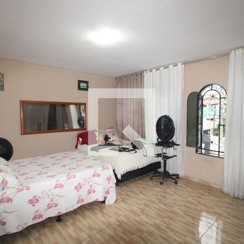 Casa à venda com 500m², 4 quartos e 6 vagasQuarto 2