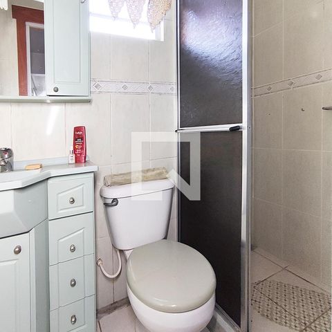 Apartamento à venda com 58m², 2 quartos e 1 vaga Apartamento à venda com 58m², 2 quartos e 1 vagaBanheiro