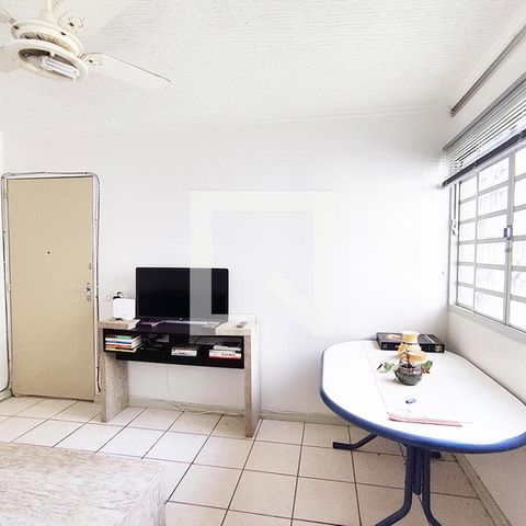 Apartamento à venda com 58m², 2 quartos e 1 vaga Apartamento à venda com 58m², 2 quartos e 1 vagaSala