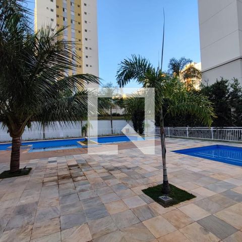 Apartamento à venda com 47m², 2 quartos e 1 vaga Apartamento à venda com 47m², 2 quartos e 1 vagaÁrea comum - Piscina