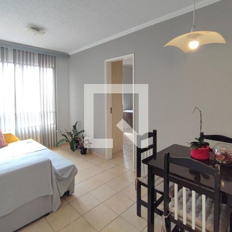 Apartamento à venda com 47m², 2 quartos e 1 vaga Apartamento à venda com 47m², 2 quartos e 1 vagaSala