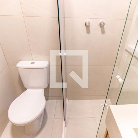 Casa à venda com 135m², 3 quartos e 3 vagasBanheiro da Suíte 1