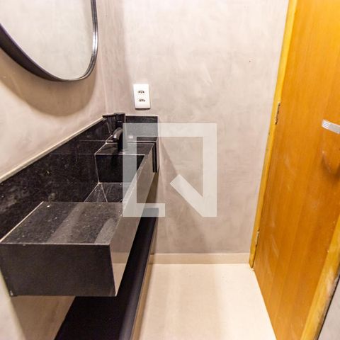 Casa à venda com 135m², 3 quartos e 3 vagasLavabo 1