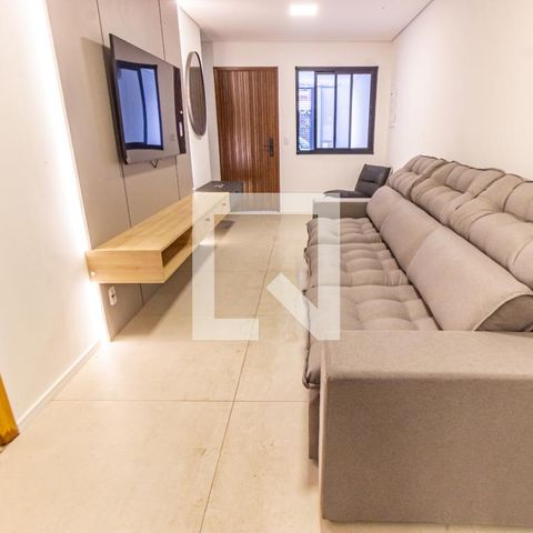 Casa à venda com 135m², 3 quartos e 3 vagasSala