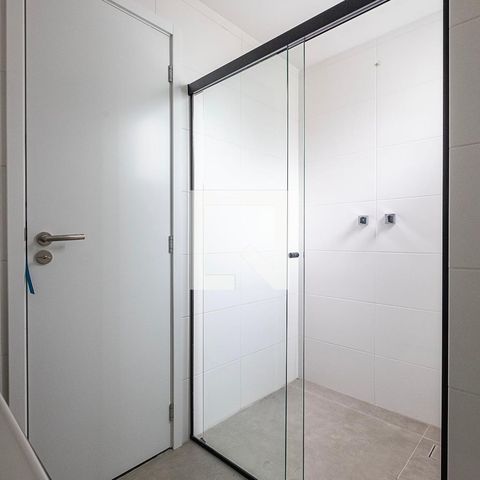 Casa de condomínio à venda com 226m², 3 quartos e 3 vagasSuíte