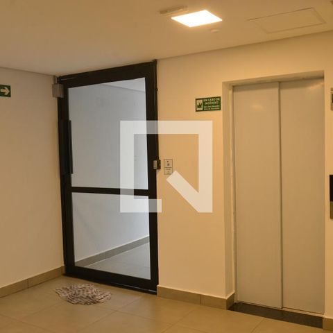 Apartamento à venda com 39m², 1 quarto e 1 vagaElevador