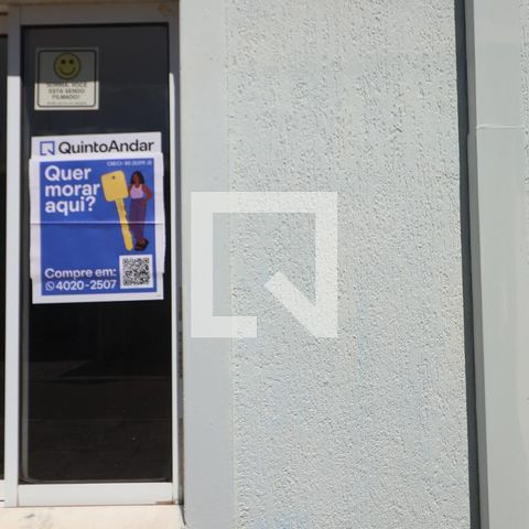 Casa de condomínio à venda com 88m², 2 quartos e 2 vagasPlaca