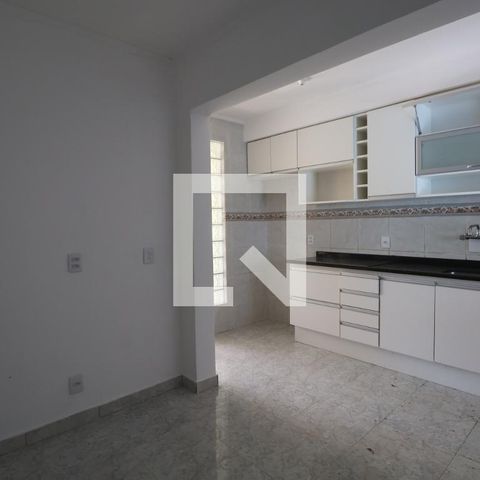 Casa de condomínio à venda com 88m², 2 quartos e 2 vagasCozinha - Armários