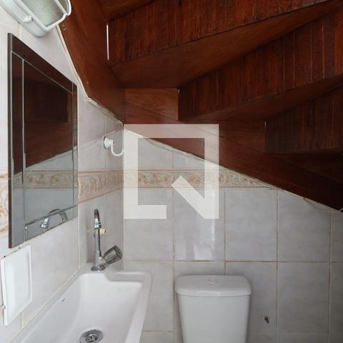 Casa de condomínio à venda com 88m², 2 quartos e 2 vagasLavabo