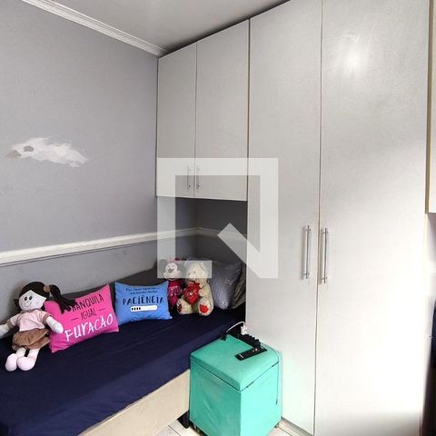 Casa à venda com 180m², 3 quartos e 2 vagas Casa à venda com 180m², 3 quartos e 2 vagasQuarto 2
