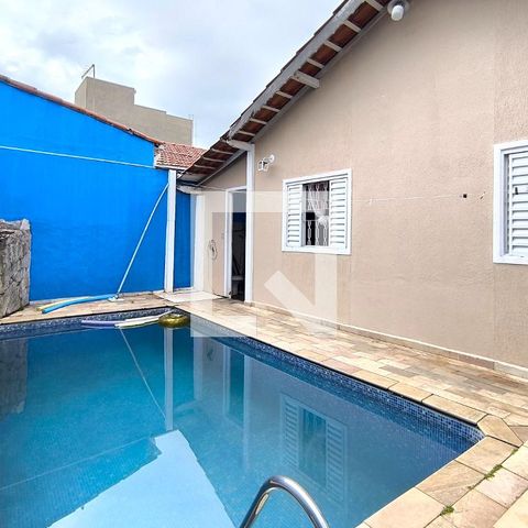 Casa à venda com 180m², 3 quartos e 2 vagas Casa à venda com 180m², 3 quartos e 2 vagasÁrea comum