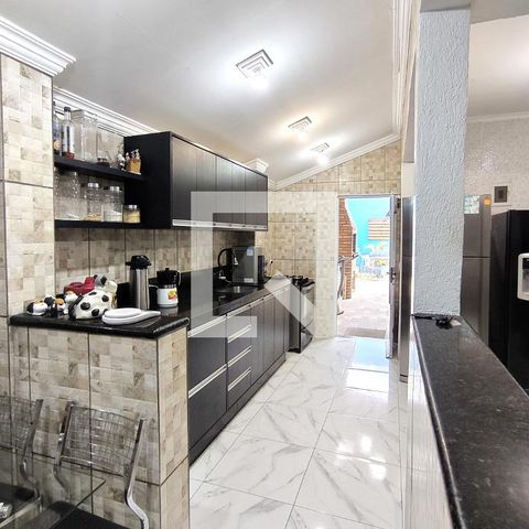 Casa à venda com 180m², 3 quartos e 2 vagas Casa à venda com 180m², 3 quartos e 2 vagasCozinha