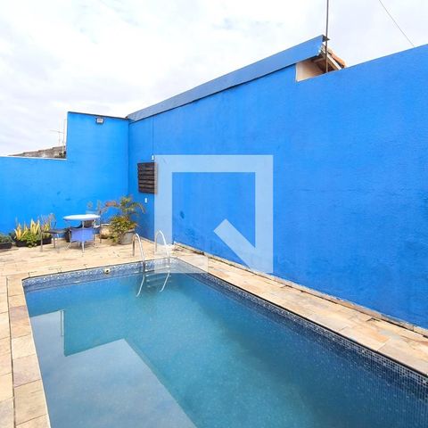 Casa à venda com 180m², 3 quartos e 2 vagas Casa à venda com 180m², 3 quartos e 2 vagasÁrea comum