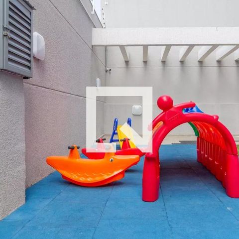 Studio à venda com 15m², 1 quarto e sem vaga Studio à venda com 15m², 1 quarto e sem vagaÁrea Comum - Playground