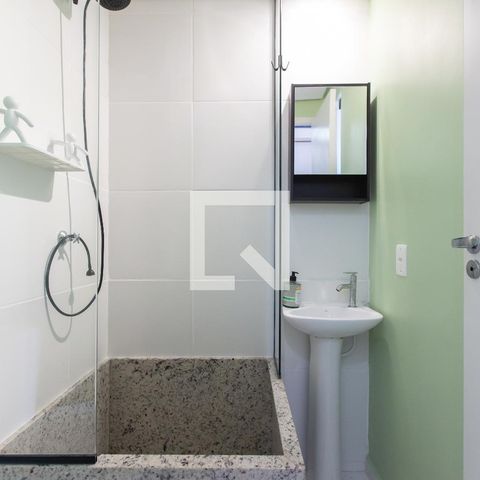 Studio à venda com 15m², 1 quarto e sem vaga Studio à venda com 15m², 1 quarto e sem vagaBanheiro