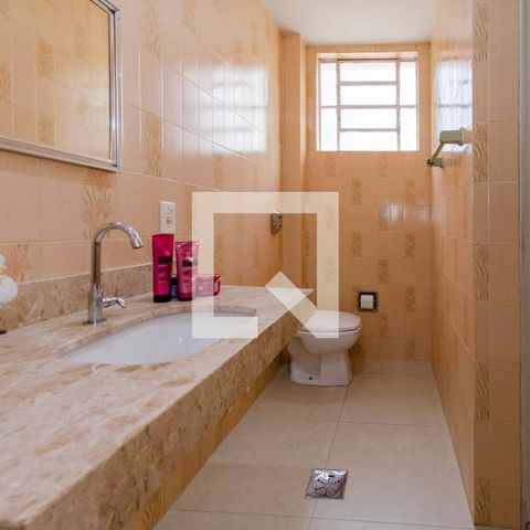 Apartamento à venda com 130m², 3 quartos e 2 vagas Apartamento à venda com 130m², 3 quartos e 2 vagasBanheiro suíte