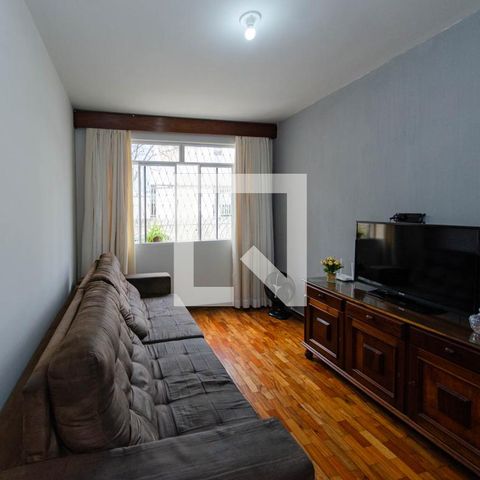 Apartamento à venda com 130m², 3 quartos e 2 vagas Apartamento à venda com 130m², 3 quartos e 2 vagasSala