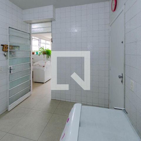 Apartamento à venda com 130m², 3 quartos e 2 vagas Apartamento à venda com 130m², 3 quartos e 2 vagasCozinha