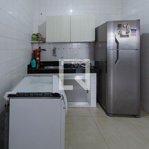 Apartamento à venda com 130m², 3 quartos e 2 vagas Apartamento à venda com 130m², 3 quartos e 2 vagasCozinha
