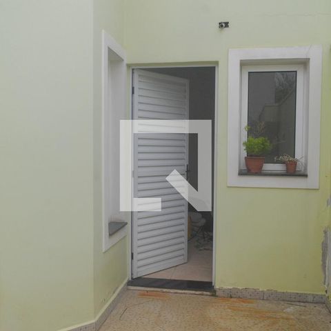 Casa para alugar com 470m², 3 quartos e 5 vagasQuintal