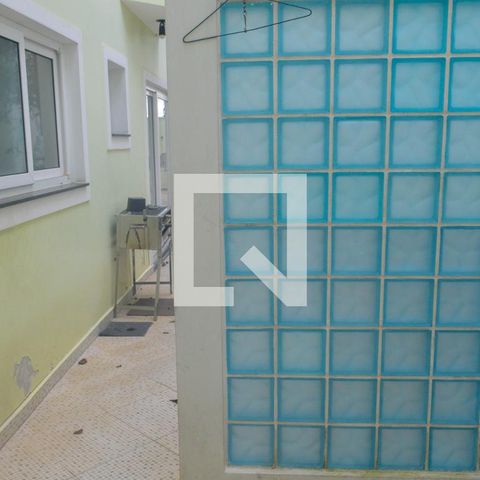 Casa para alugar com 470m², 3 quartos e 5 vagasQuintal