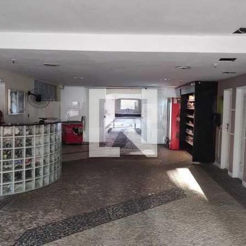 Apartamento à venda com 55m², 2 quartos e 1 vaga