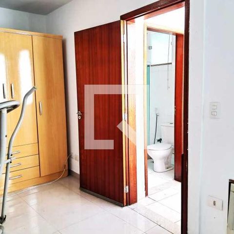 Casa à venda com 70m², 4 quartos e sem vaga