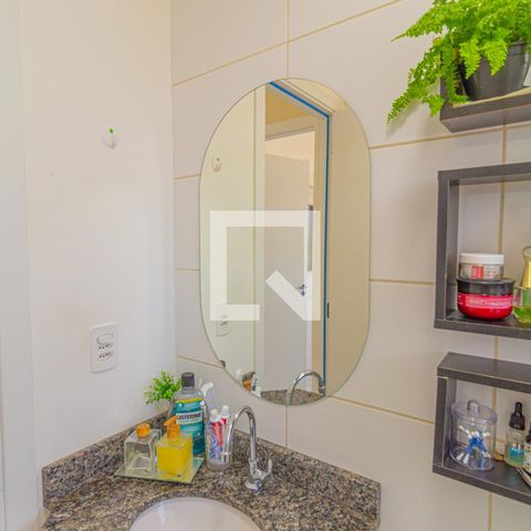 Apartamento para alugar com 45m², 2 quartos e 1 vaga Apartamento para alugar com 45m², 2 quartos e 1 vagaBanheiro