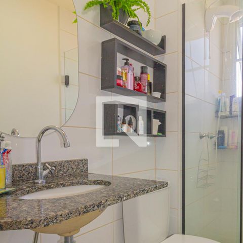Apartamento para alugar com 45m², 2 quartos e 1 vaga Apartamento para alugar com 45m², 2 quartos e 1 vagaBanheiro