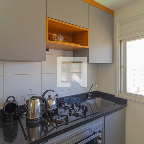Apartamento para alugar com 45m², 2 quartos e 1 vaga Apartamento para alugar com 45m², 2 quartos e 1 vagaCozinha e Área de Serviço