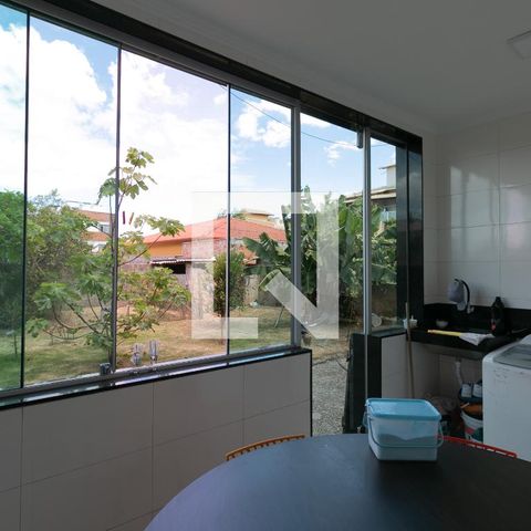Casa à venda com 360m², 3 quartos e 3 vagas Casa à venda com 360m², 3 quartos e 3 vagasÁrea de Serviço