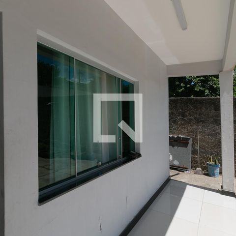 Casa à venda com 360m², 3 quartos e 3 vagas Casa à venda com 360m², 3 quartos e 3 vagasVaranda Sala
