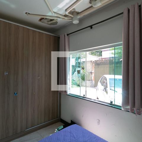 Casa à venda com 360m², 3 quartos e 3 vagas Casa à venda com 360m², 3 quartos e 3 vagasQuarto 1
