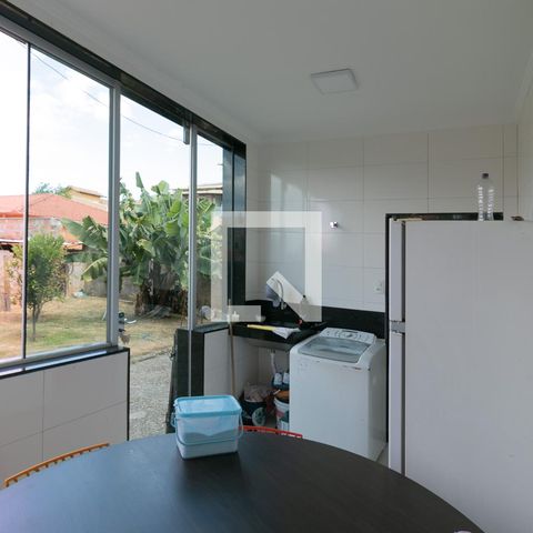 Casa à venda com 360m², 3 quartos e 3 vagas Casa à venda com 360m², 3 quartos e 3 vagasÁrea de Serviço