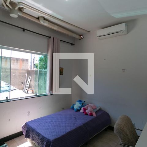 Casa à venda com 360m², 3 quartos e 3 vagas Casa à venda com 360m², 3 quartos e 3 vagasQuarto 1
