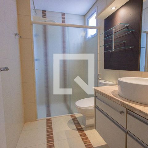 Apartamento para alugar com 187m², 2 quartos e 4 vagas Apartamento para alugar com 187m², 2 quartos e 4 vagasBanheiro