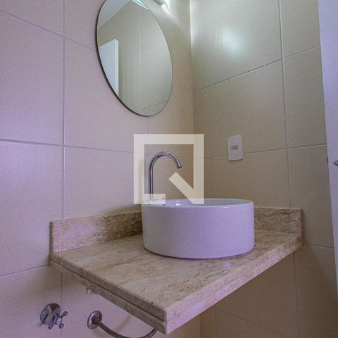 Apartamento para alugar com 187m², 2 quartos e 4 vagas Apartamento para alugar com 187m², 2 quartos e 4 vagasBanheiro