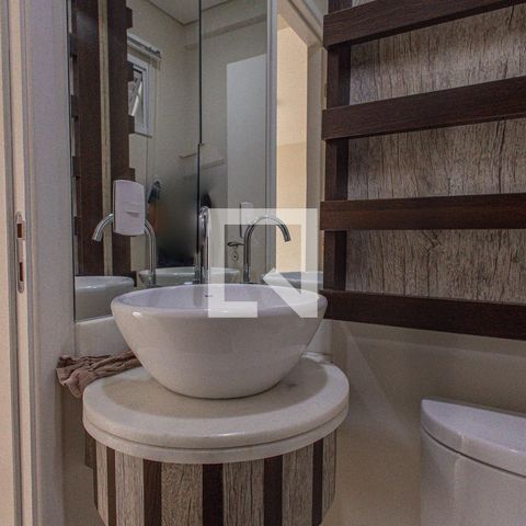 Apartamento para alugar com 187m², 2 quartos e 4 vagas Apartamento para alugar com 187m², 2 quartos e 4 vagasBanheiro