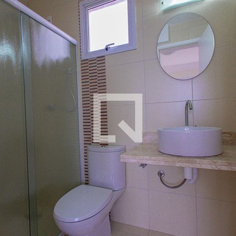 Apartamento para alugar com 187m², 2 quartos e 4 vagas Apartamento para alugar com 187m², 2 quartos e 4 vagasBanheiro