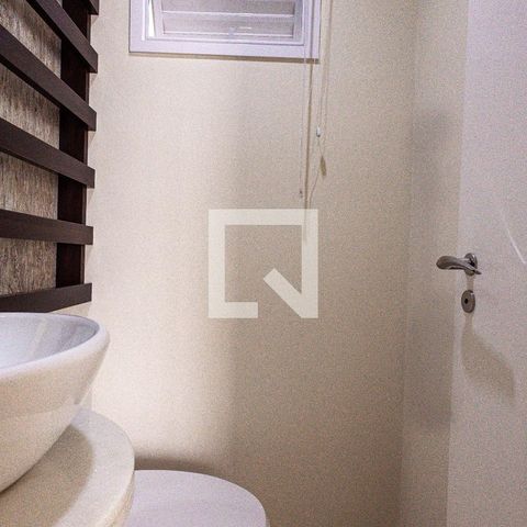 Apartamento para alugar com 187m², 2 quartos e 4 vagas Apartamento para alugar com 187m², 2 quartos e 4 vagasBanheiro