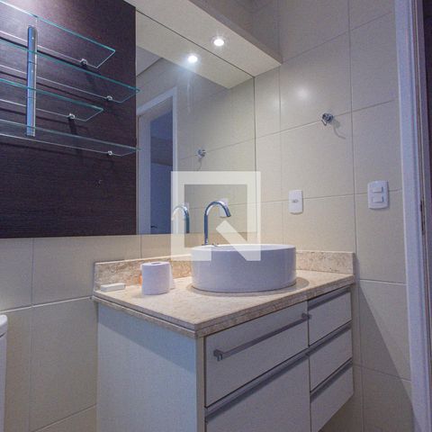 Apartamento para alugar com 187m², 2 quartos e 4 vagas Apartamento para alugar com 187m², 2 quartos e 4 vagasBanheiro